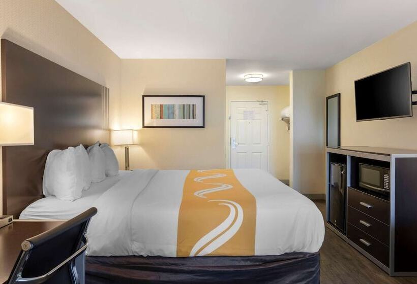 套房, Quality Inn & Suites Camarillooxnard