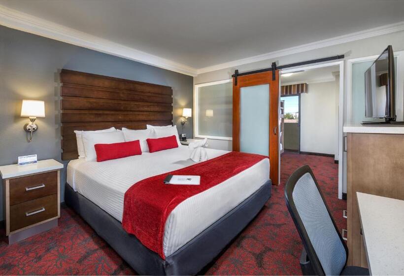 Suite King Size Seng, Desert Palms Hotel & Suites Anaheim Resort