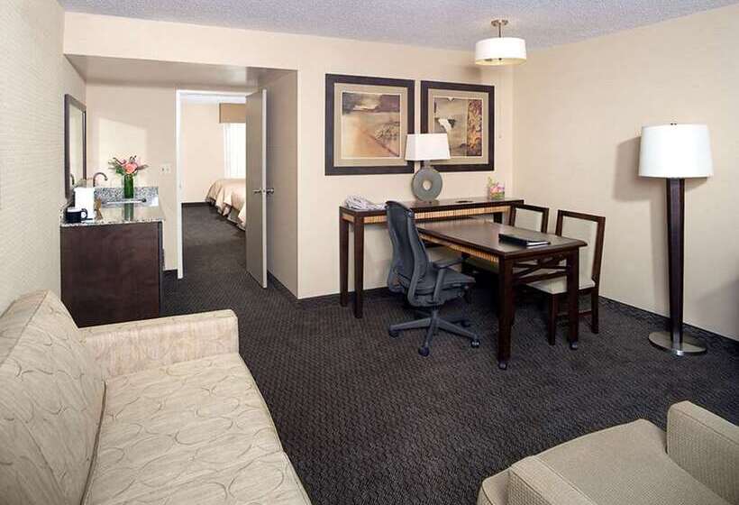 Suíte, Embassy Suites By Hilton Atlanta Airport