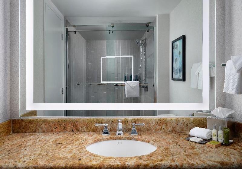 Chambre Deluxe King Size, Fera Anaheim, A Doubletree By Hilton