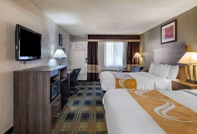２ダブルベッドのスタンダードルーム, Quality Inn On Historic Route 66