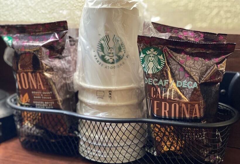 スタンダードルーム, The Atrium Hotel On Third