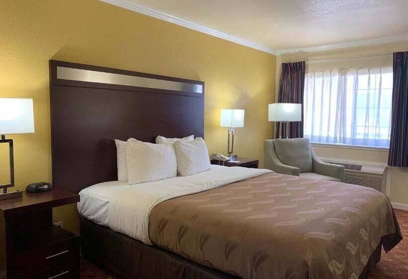 Номер Стандарт Кровать Кинг Адаптированный для Инвалидов, Quality Inn Ukiah