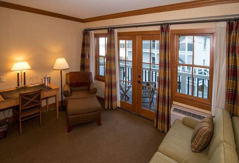 コンフォーとスイートルーム, Roche Harbor Resort