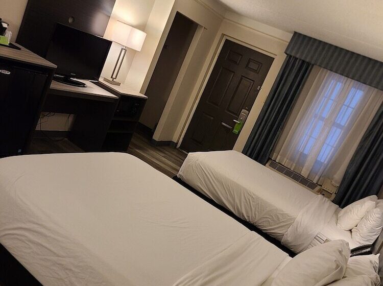 Номер Deluxe, La Quinta Inn By Wyndham Farmington
