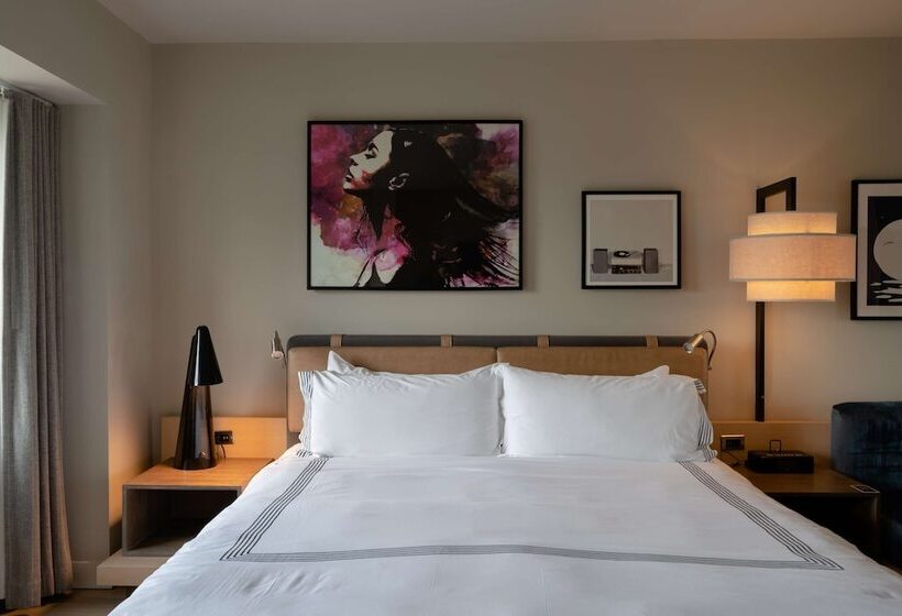 Номер Стандарт Двуспальная Кровать, Thompson Chicago, By Hyatt