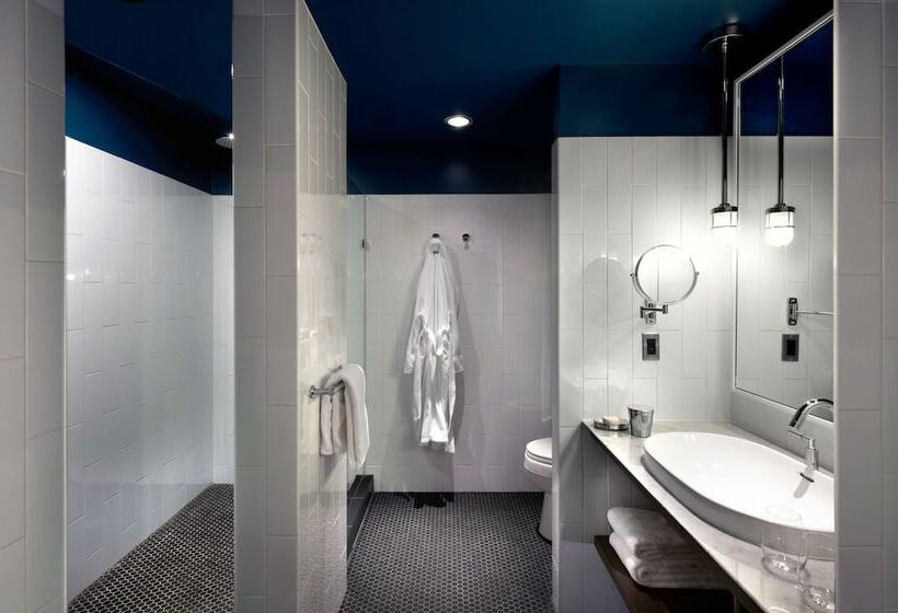 Номер Стандарт 2 Двуспальные Кровати, Thompson Chicago, By Hyatt