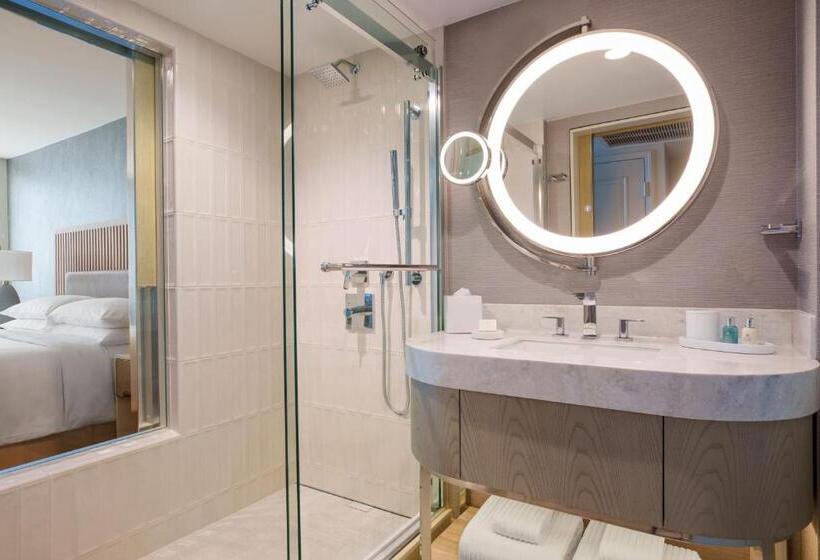 Стандартный Номер Кровать Кинг, Vea Newport Beach, A Marriott Resort & Spa