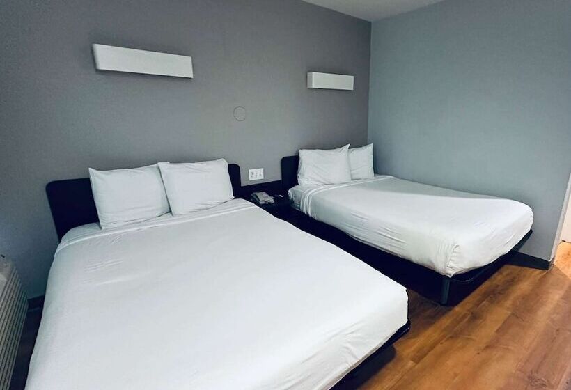 Номер Deluxe, Motel 6 Ventura, Ca   Beach