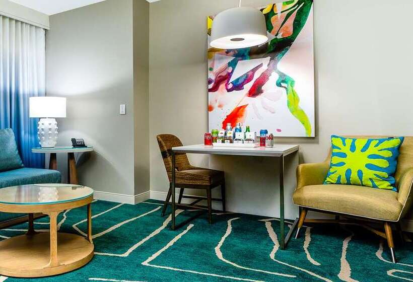 Люкс, Embassy Suites By Hilton Myrtle Beach Oceanfront Resort