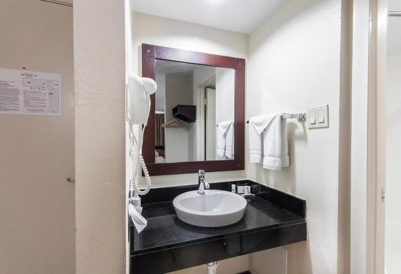 Номер Deluxe Адаптированный для Инвалидов, Red Roof Inn Van Horn