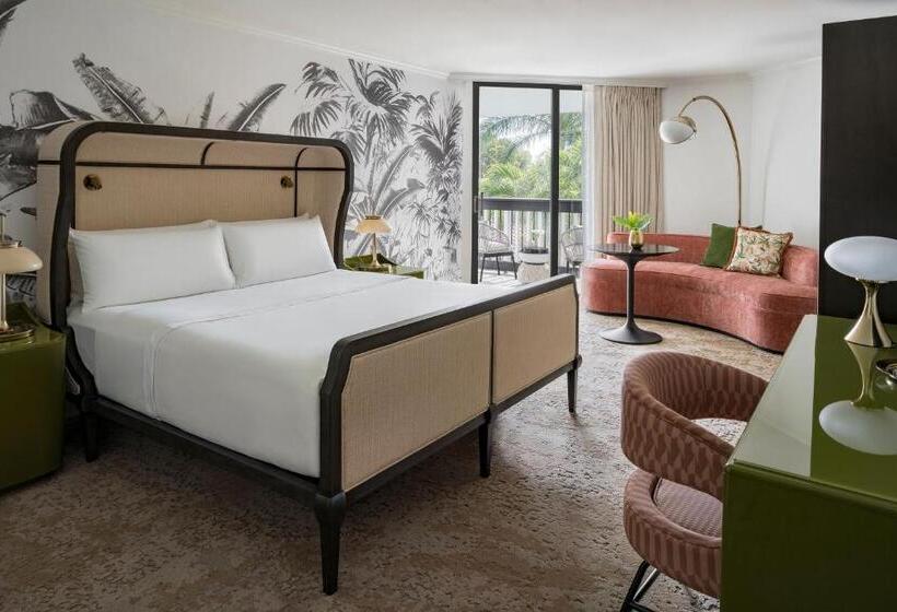 Номер Deluxe Вид на Бассейн, Pga National Resort