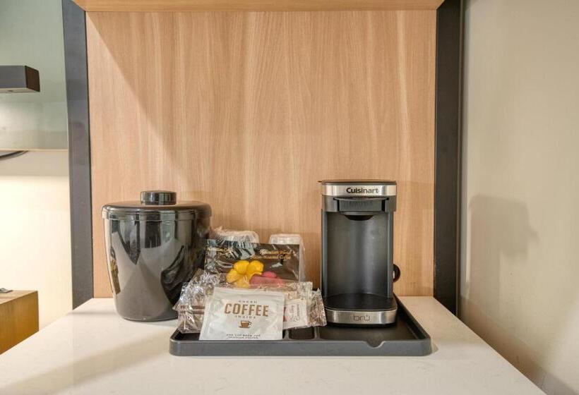 Quarto Estandar Cama King para Deficientes Físicos, La Casa Inn