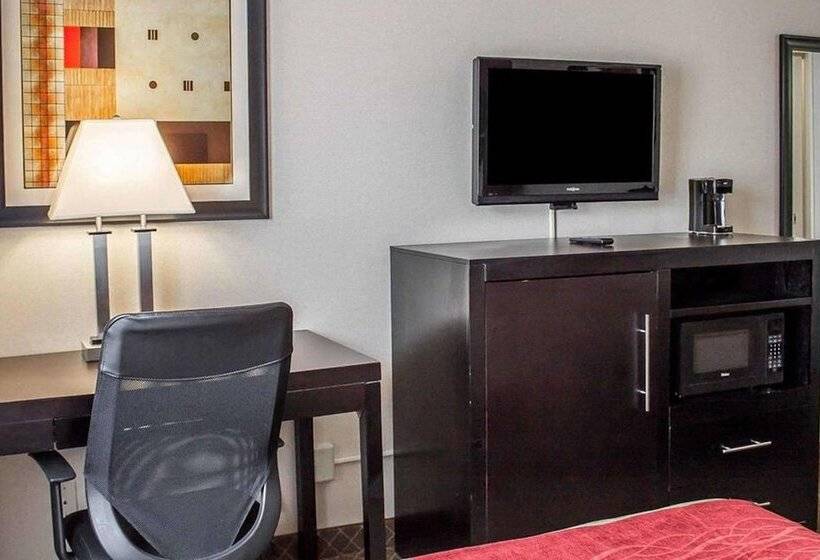 Номер Стандарт 2 Двуспальные Кровати, Norwood Inn & Suites North Conference Center