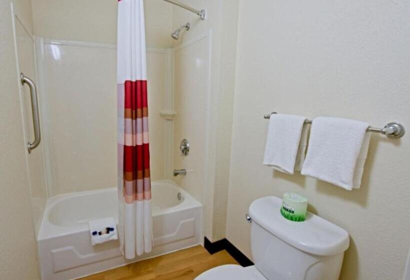 장애인을 위한 수피리어 룸, Red Roof Inn Charleston West  Hurricane, Wv