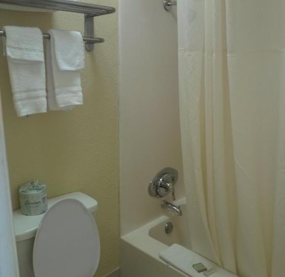 Номер Стандарт, Super 8 By Wyndham Kerrville Tx