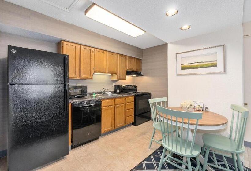 Студио Стандарт Кровать Кинг, Residences At Daniel Webster