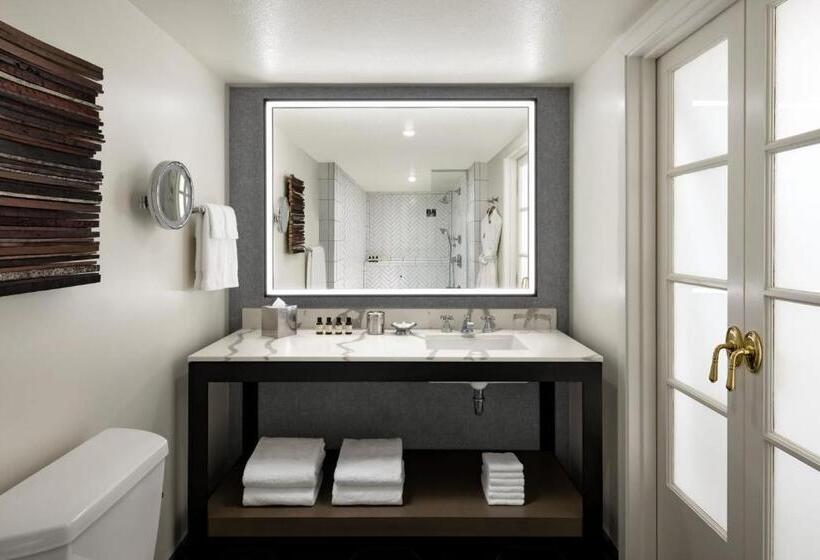 디럭스 룸 가든 전망, Fairmont Sonoma Mission Inn & Spa