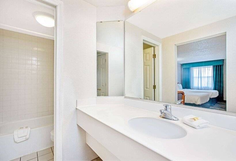 Номер Стандарт 2 Двуспальные Кровати, La Quinta Inn By Wyndham El Paso Cielo Vista
