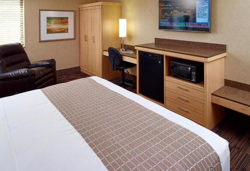 Номер Deluxe Кровать Кинг, Livinn Hotel Cincinnati North/ Sharonville