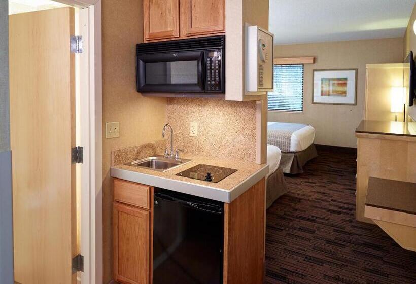 Студио Стандарт Кровать Кинг, Livinn Hotel Cincinnati North/ Sharonville