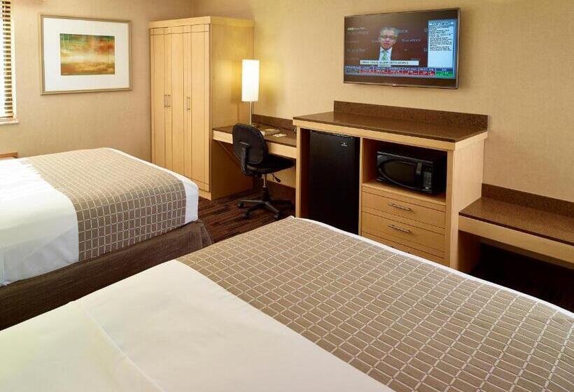 Студия Стандарт, Livinn Hotel Cincinnati North/ Sharonville
