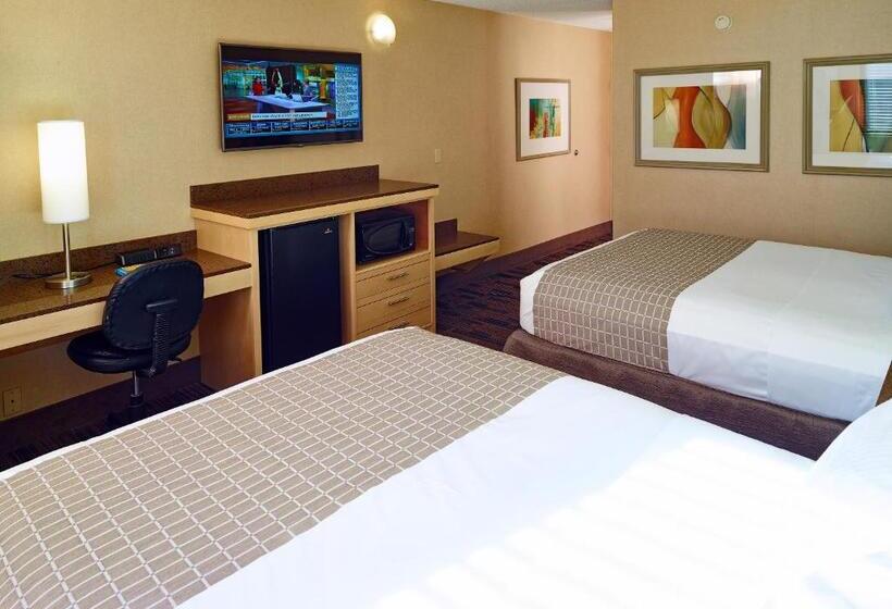 Студия Стандарт, Livinn Hotel Cincinnati North/ Sharonville