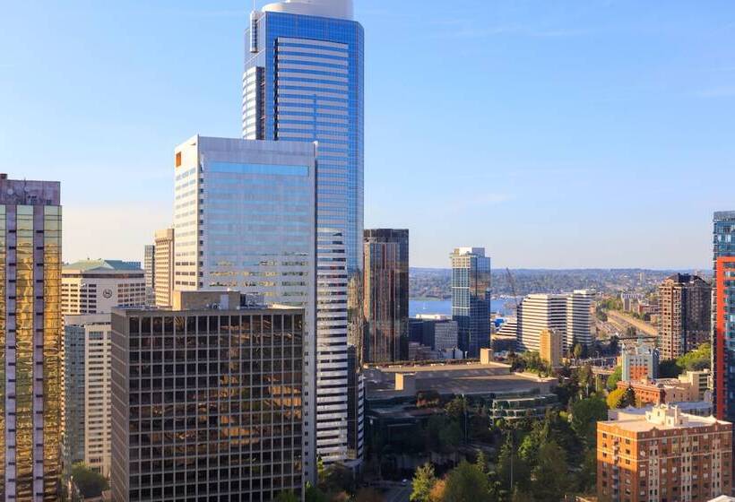 俱乐部房间, Renaissance Seattle