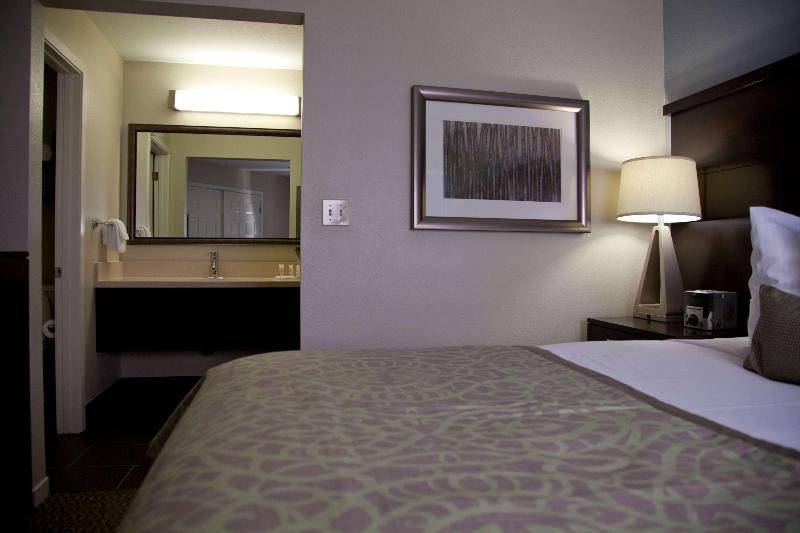 장애인을 위한 스위트, Sonesta Es Suites Sunnyvale