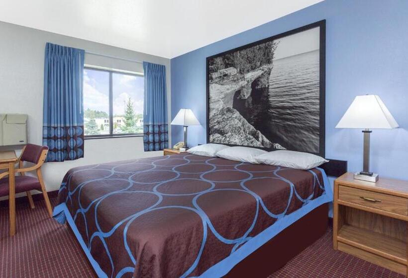 스탠다드 룸 킹사이즈 침대, Super 8 By Wyndham Wisconsin Dells