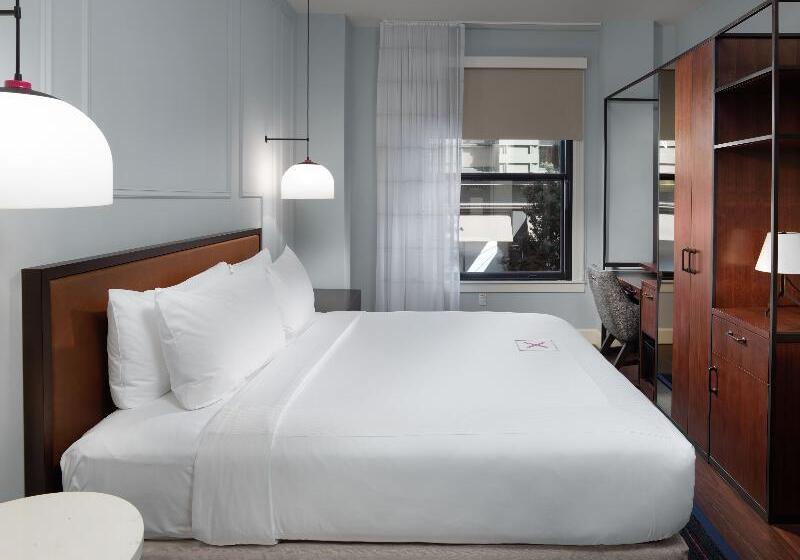 Deluxe Kamer met Kingsize Bed, Axiom