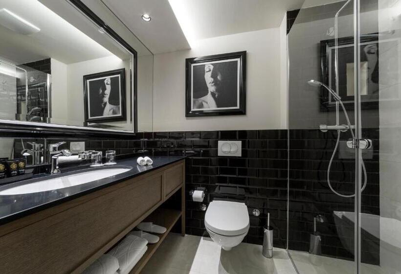 컴포트 룸, Grand Hotel Slavia