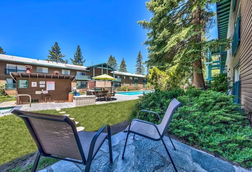 Люкс Deluxe 2 Спальни, Forest Suites Resort At The Heavenly Village