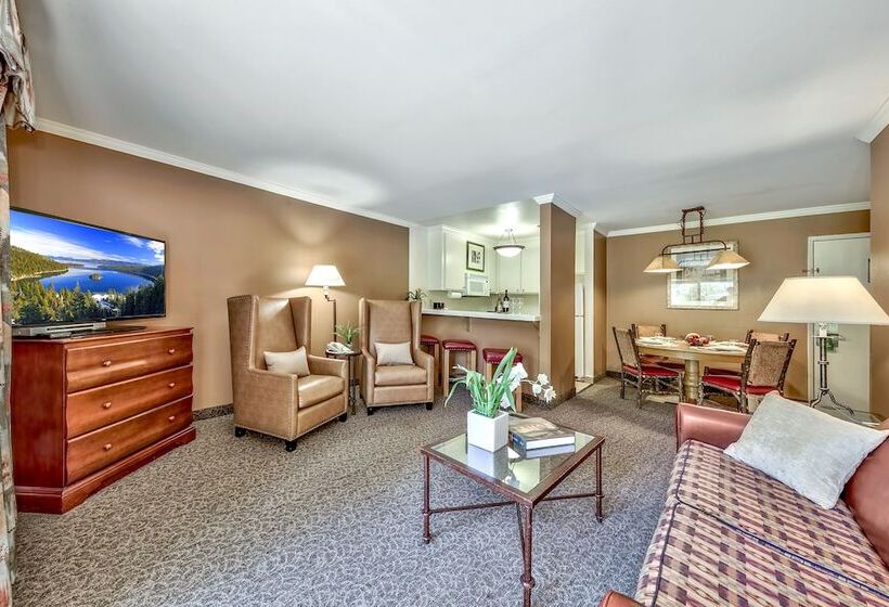 Люкс Deluxe 2 Спальни, Forest Suites Resort At The Heavenly Village