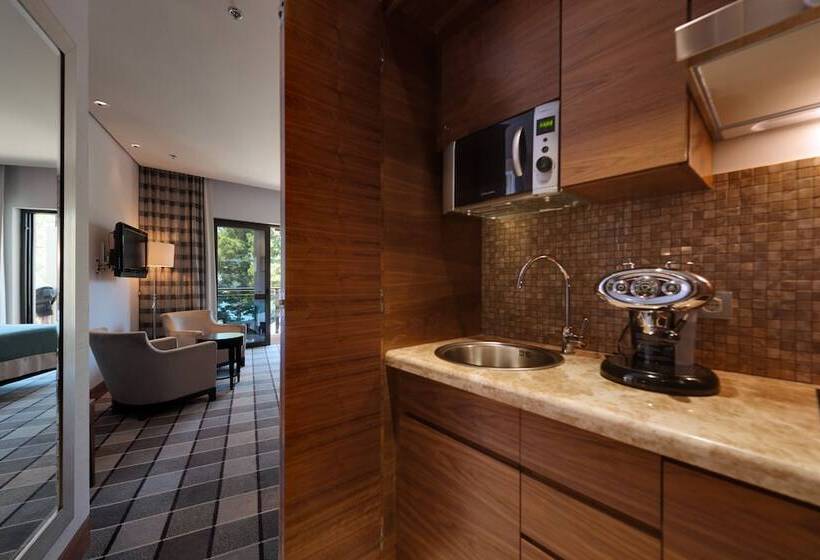 Люкс Повышенной Комфортности, Monte Mulini Adults Exclusive Hotel By Maistra Collection