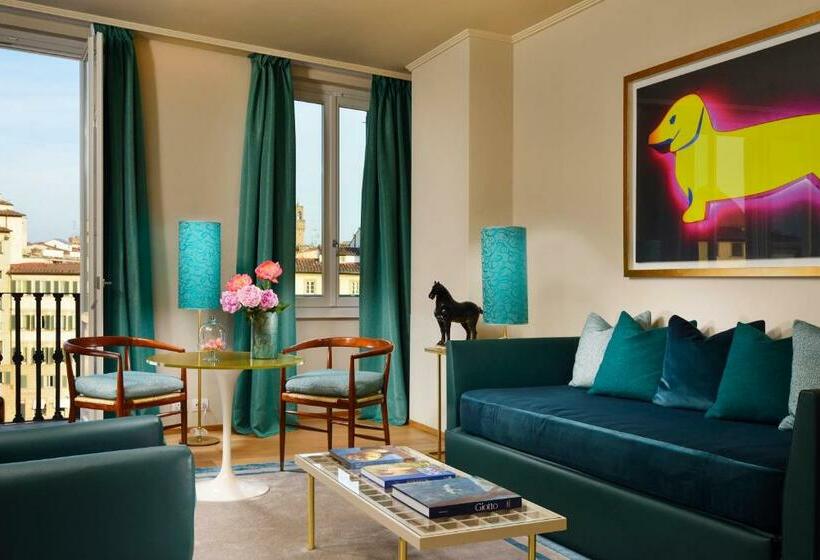سوییت, Grand Hotel Minerva