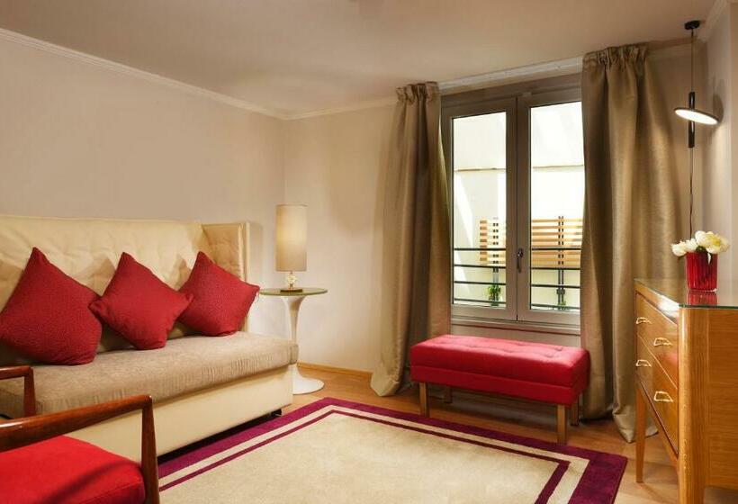 سوییت دوبلکس, Grand Hotel Minerva