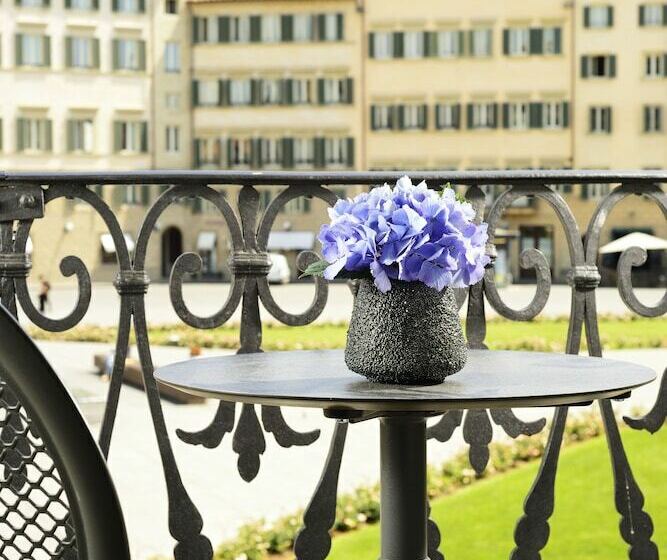 آپارتمان دوبلکس 1 خوابه, Grand Hotel Minerva