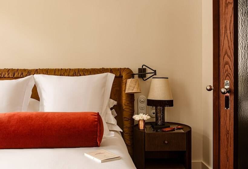 اتاق استاندارد, Château Des Fleurs Hôtel & Spa Paris