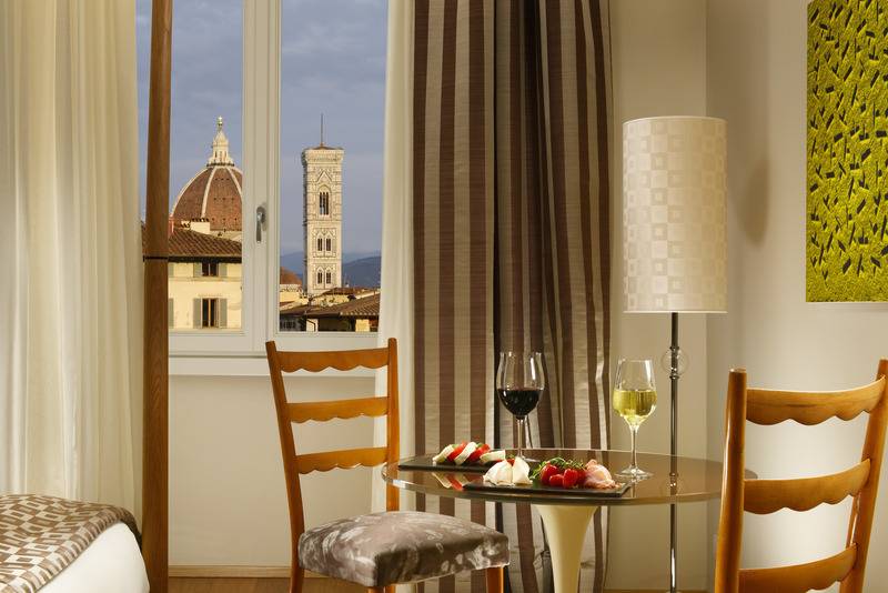اتاق لوکس, Grand Hotel Minerva