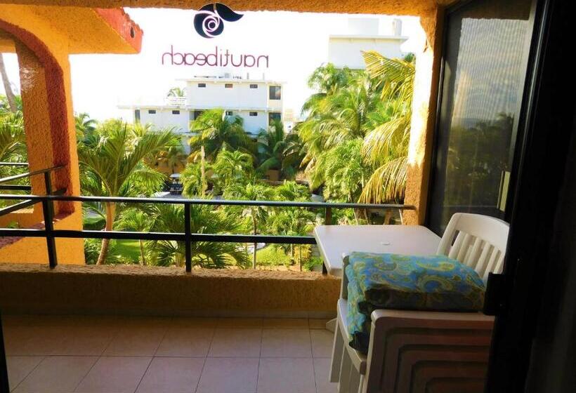 דירת חדר נוף לגינה, Nautibeach Beach Front Condos In North Beach