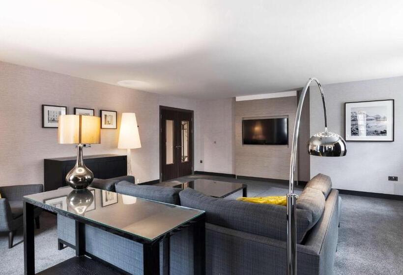 סוויטה מלכותית, Radisson Blu Hotel, Edinburgh City Centre