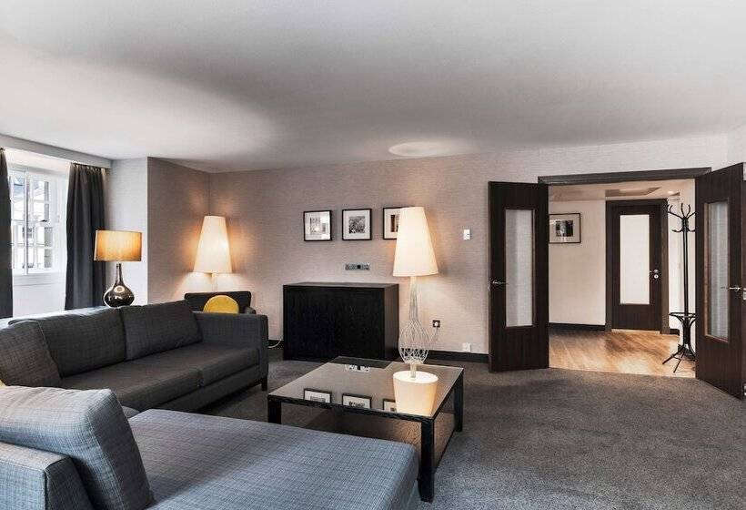 סוויטה מלכותית, Radisson Blu Hotel, Edinburgh City Centre