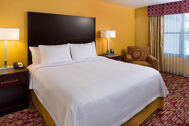 Номер Премиум, Radisson Blu Hotel, London Heathrow