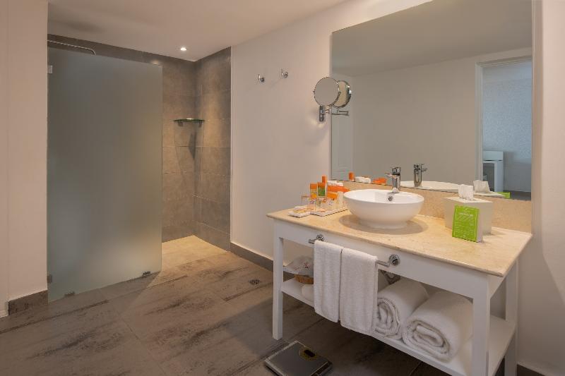 Полулюкс Клуб, Sunscape Puerto Plata  All Inclusive