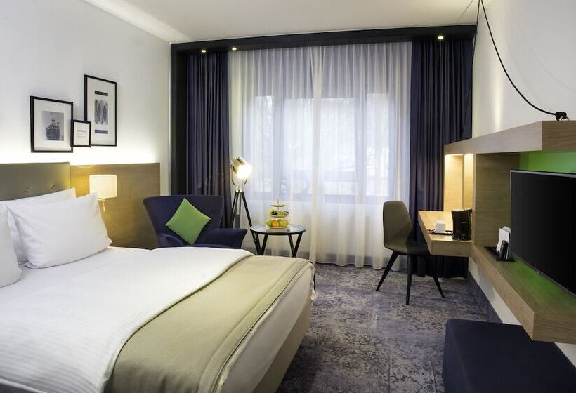 Номер Стандарт, Holiday Inn Stuttgart, An Ihg