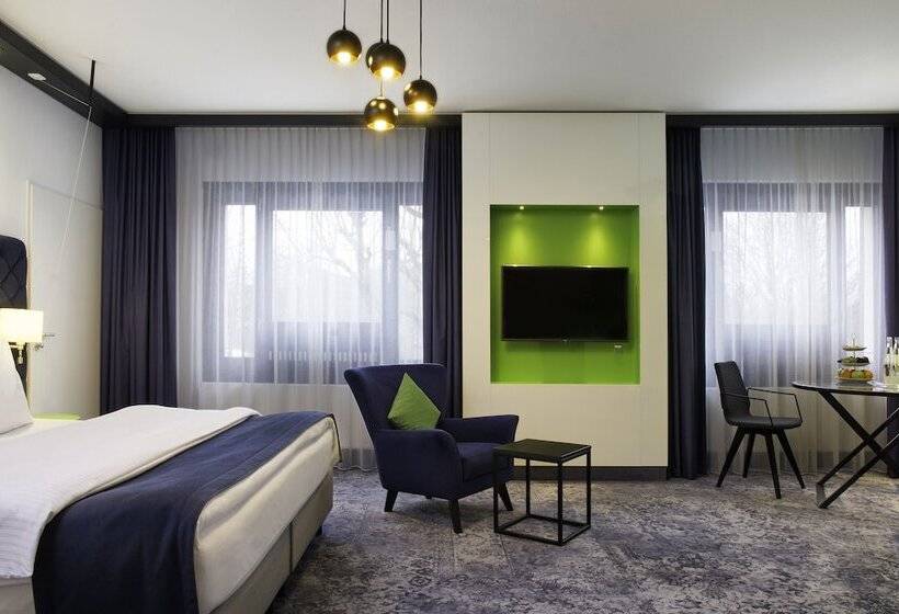 Номер Стандарт Адаптированный для Инвалидов, Holiday Inn Stuttgart, An Ihg