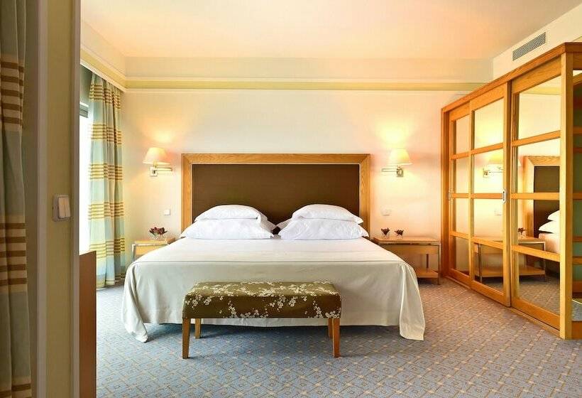 Люкс, Pestana Carlton Madeira Ocean Resort