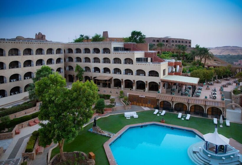 اتاق استاندارد با چشم‌انداز استخر, Basma Hotel Aswan