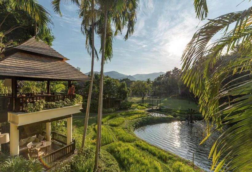اتاق سوپریور با چشم‌انداز, Four Seasons Resort Chiang Mai